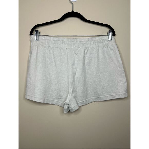 Vuori Halo Performance Shorts - Picture 5 of 8